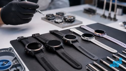 Cracked Garmin Fenix watch screen