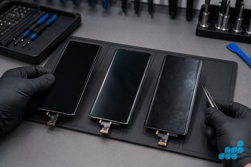 Genuine, OEM-grade and aftermarket OnePlus AMOLED panels compared on a bench