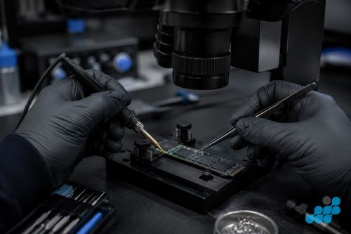recovering data from a failed NVMe SSD